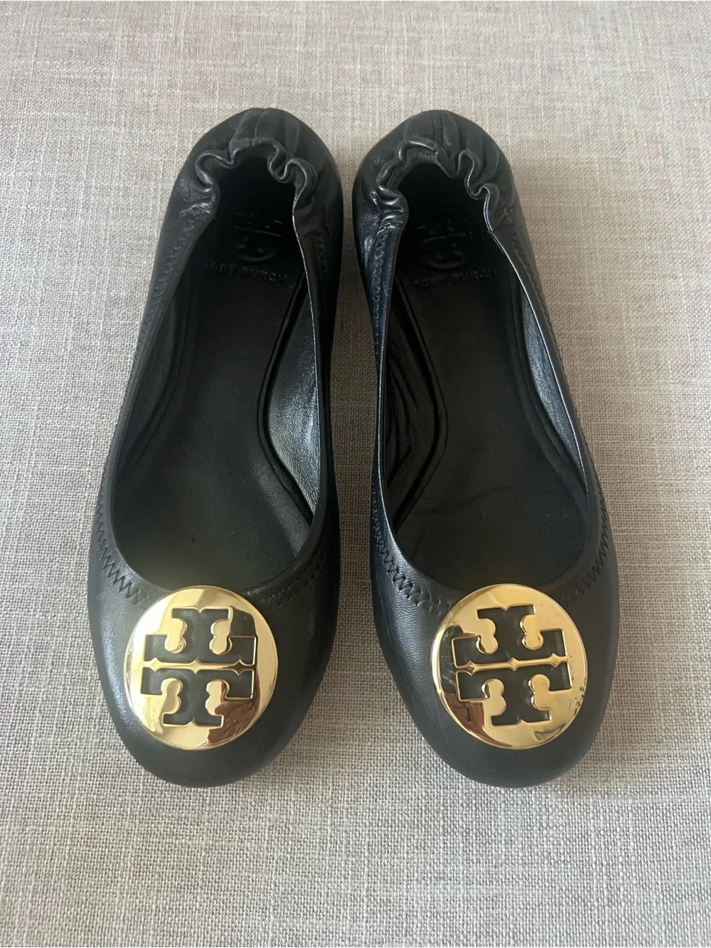 Tory Burch Black Reva Leather Ballet Flats Gold Logo, women’s size 7.5,